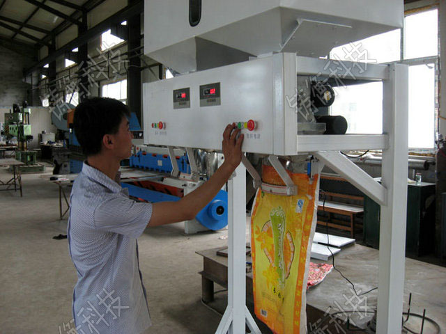 �������b��